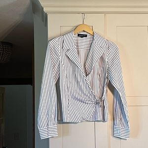 Jones New York black and white wrap top, size M, waist length
